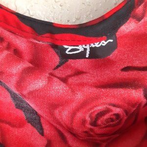 Red Roses and black Shirt